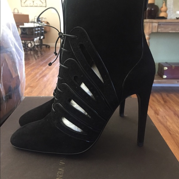 NWT Bottega Veneta suede cutout boots heels 41 - Picture 3 of 5